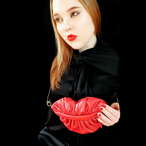 LIPS BAG